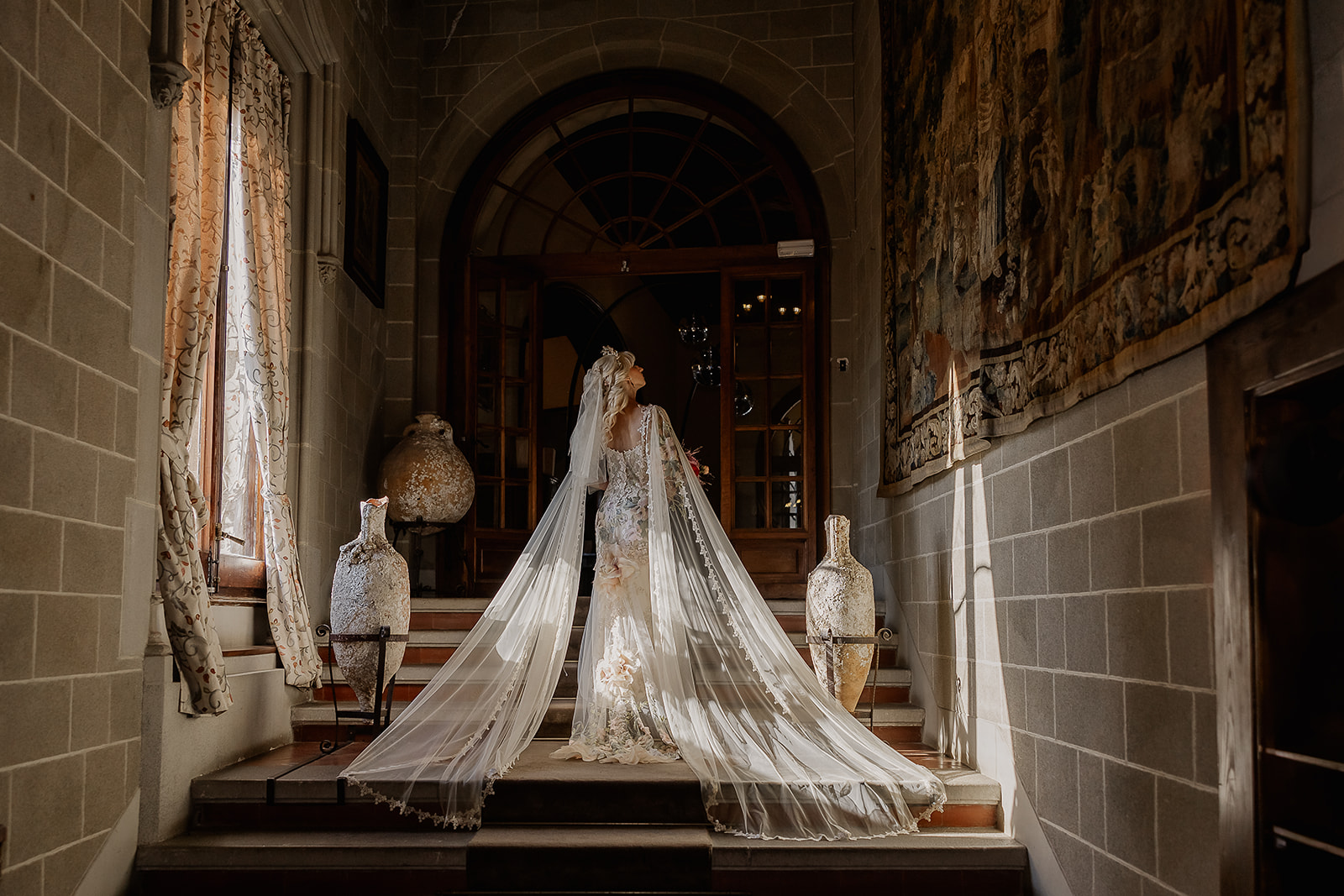 Indoor bridal portraits at La Baronia.