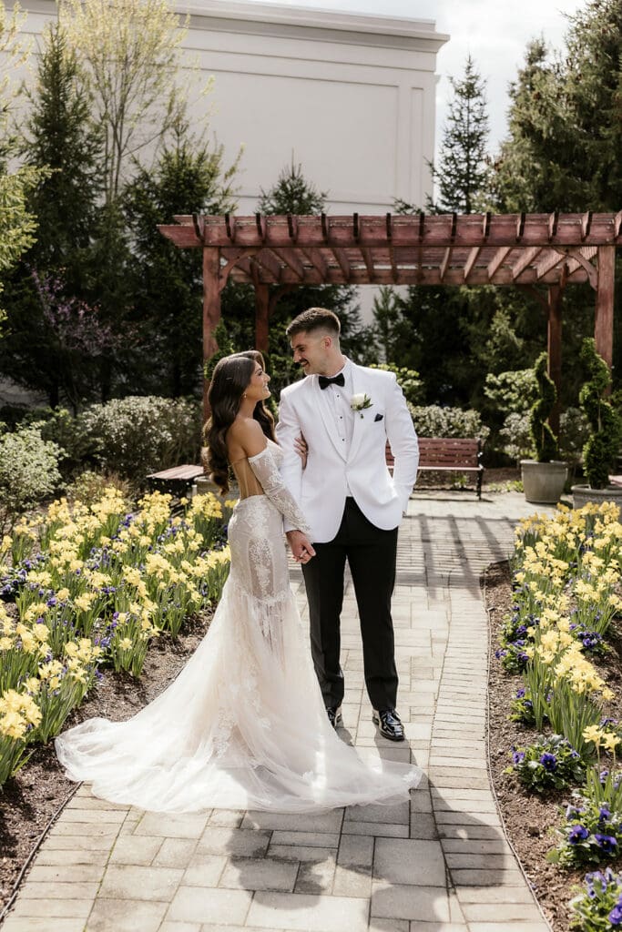 Outdoor bride and grooms portraits at The Palace at Somerset Park.